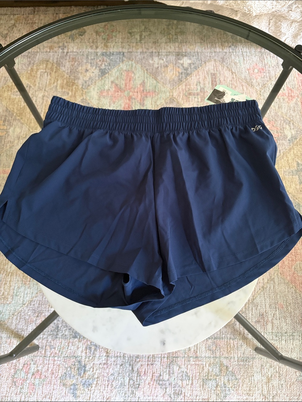 DSG Navy Women’s Stride Mid Rise Short Size M NWT
